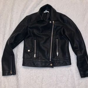 Women’s leather jacket
